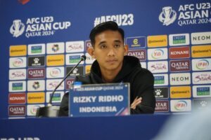 John Herdman Puji Rizky Ridho, Harap Bek Timnas Indonesia Ini Bisa Naik Kelas